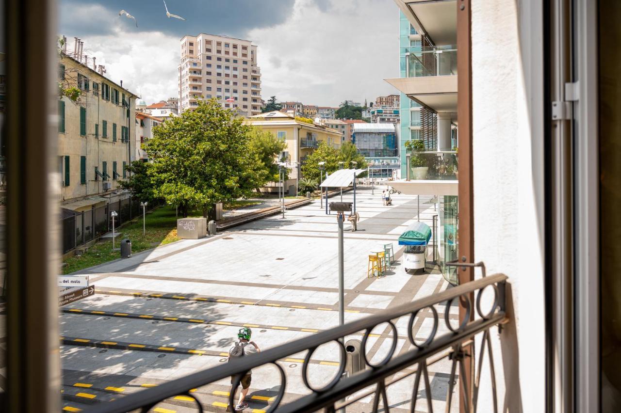 Luxury Savona Cruises At 1 Min Wifi - Free Park Apartment Bagian luar foto